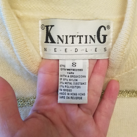 Vintage Grandma Style Cardigan Sweater Wool Cream And Gold Sz Small VtgHong Kong - Picture 3 of 14